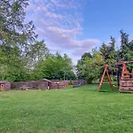 Amazing In Rekowo With Swimming Pool Holiday home *